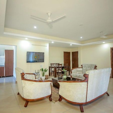 Golden Healing Journeys Homestay ริชิเคช ภายนอก รูปภาพ